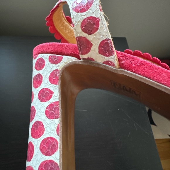 NWOT! Audley Beryl platform sandals size 38 (never worn) - Picture 7 of 8